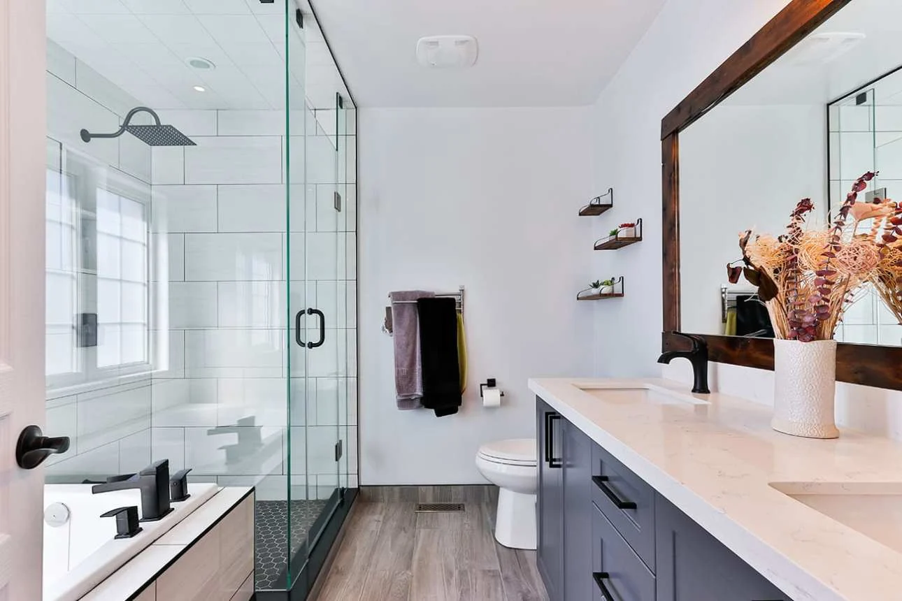Interior fitting project for woodworkers and fitters